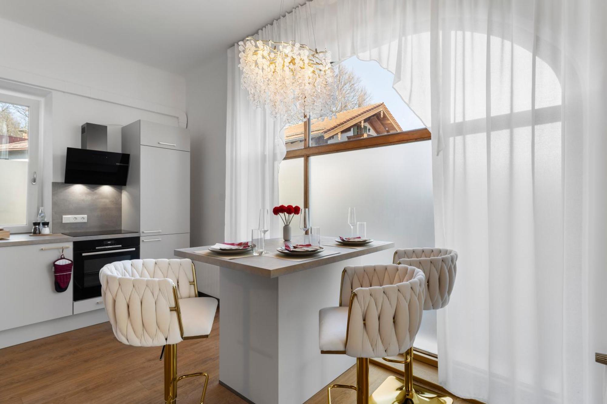 Liebelei Miesbach - Boutique-Apartment Mit Terrasse Im Zentrum Extérieur photo